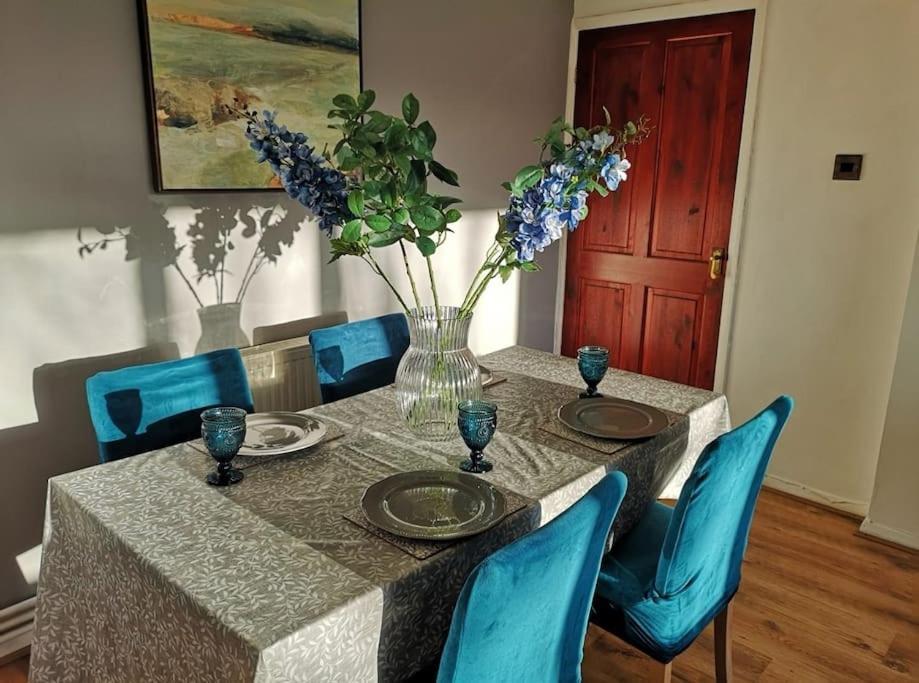 2 Bed Flat, Bounds Green, Piccadilly Line, London N11 Extérieur photo
