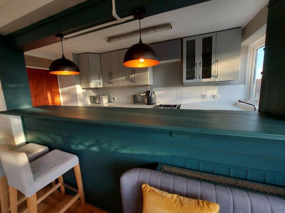 2 Bed Flat, Bounds Green, Piccadilly Line, London N11 Extérieur photo